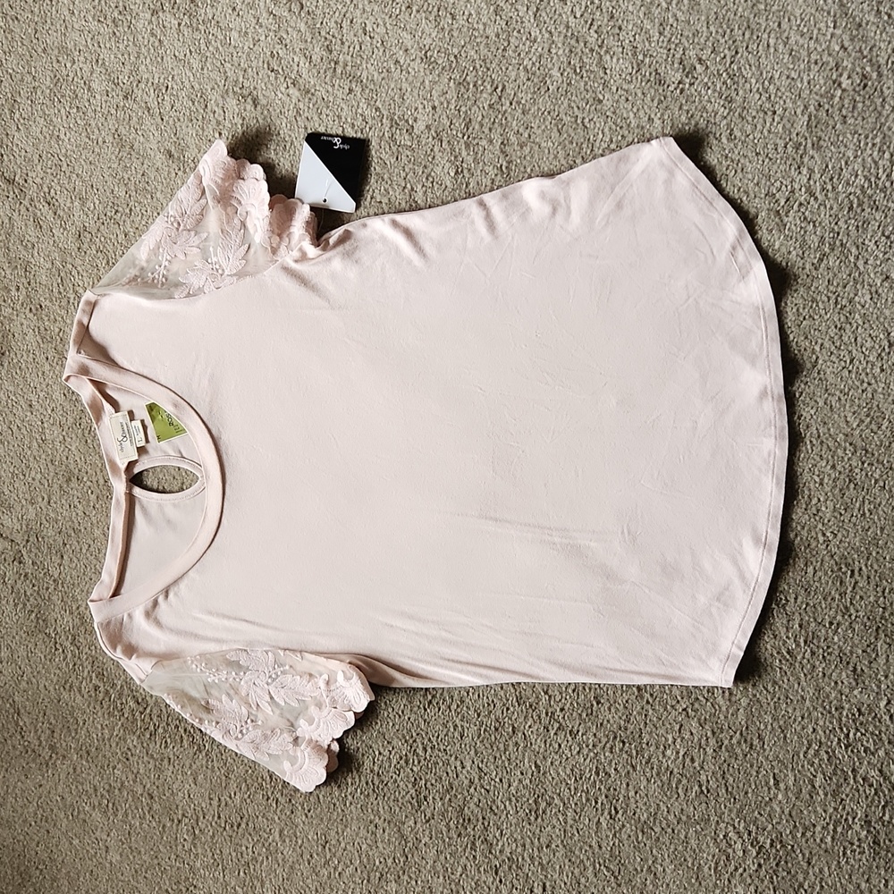 Womens new short sleeve top size L